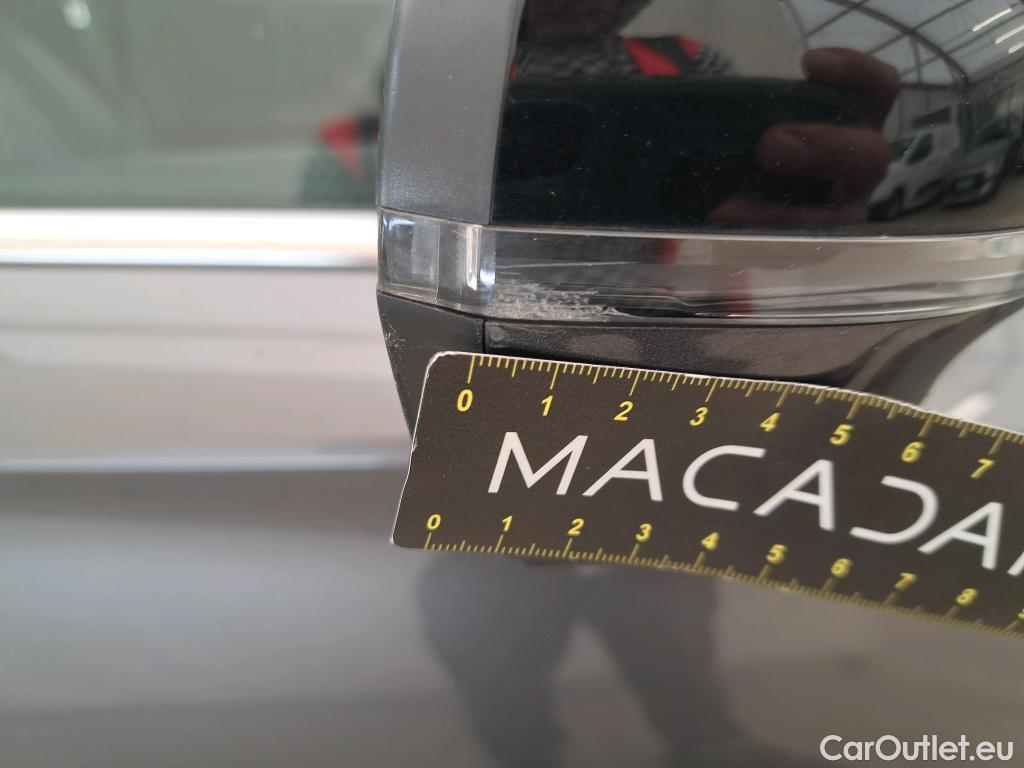  Citroen  DS 7 CROSSBACK DS DS 7 / 2022 / 5P / SUV E-TENSE 225 RIVOLI CD DS 50 #19