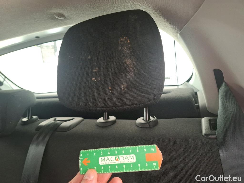  Citroen  C3  Feel Business 1.2 PureTech 80CV BVM5 E6d #12