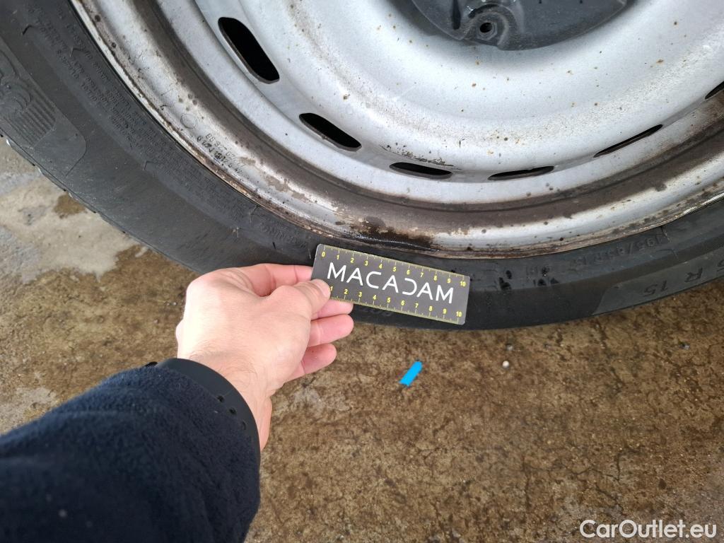  Citroen  Berlingo  Fourgon Club M 650 1.5 BlueHDi 100CV BVM6 E6d #32