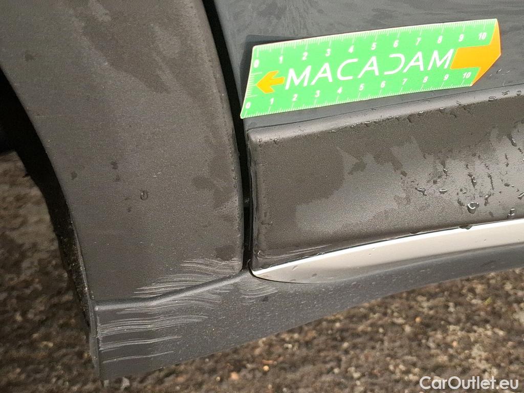  KIA  XCeed KIA  / 2019 / 5P / Crossover 1.6 GDI ISG ISG PHEV PREMIUM BUS DCT6 #44