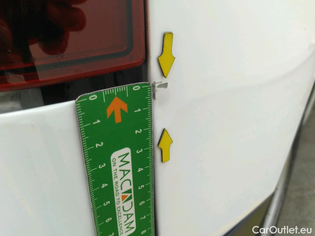  Citroen  Berlingo  Fourgon Driver M 650 1.5 BlueHDi 100CV BVM6 E6d #16