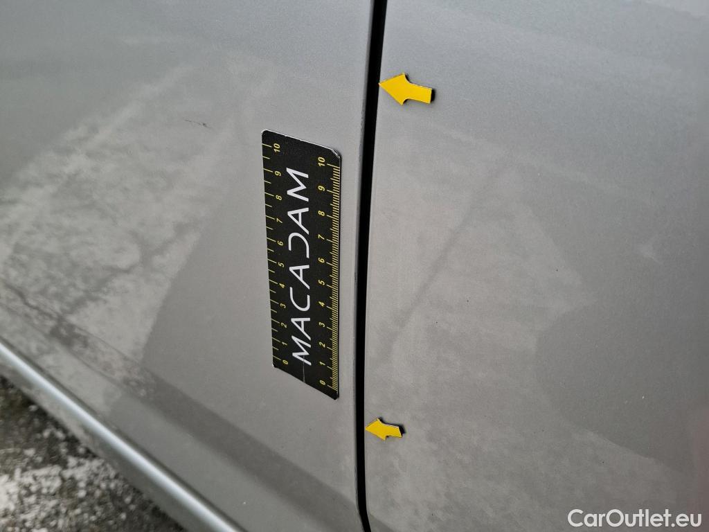  Nissan  Micra NISSAN  / 2016 / 5P / Berline IG-T 92 Business Edition #51