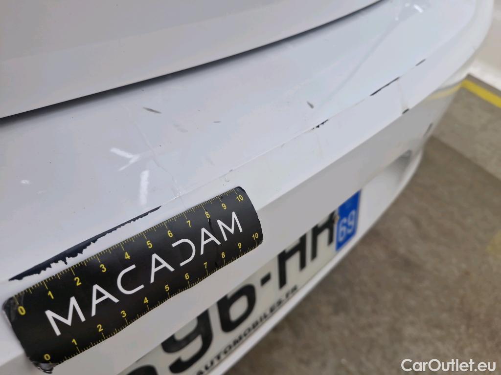  Opel  Corsa  F e Edition Business 50kWh BVA #8