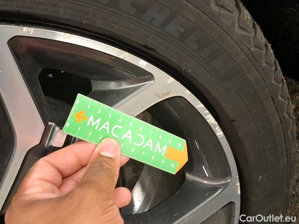  KIA  XCeed KIA  / 2019 / 5P / Crossover 1.6 GDI ISG ISG PHEV PREMIUM BUS DCT6 #26