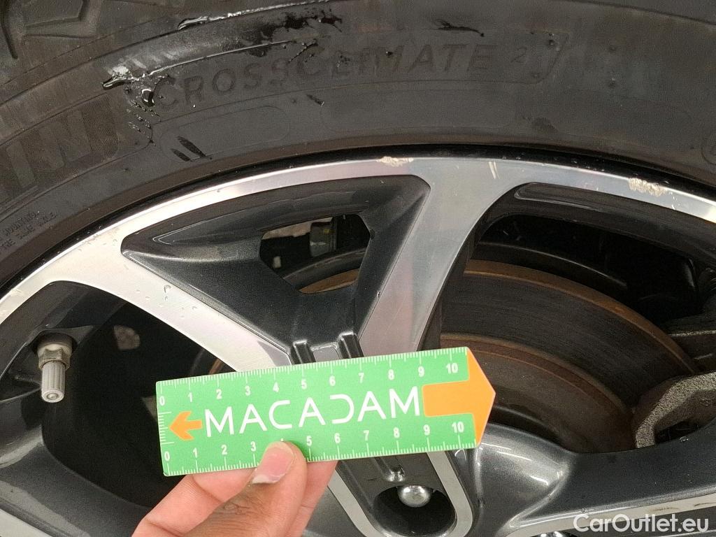  KIA  XCeed KIA  / 2019 / 5P / Crossover 1.6 GDI ISG ISG PHEV PREMIUM BUS DCT6 #19