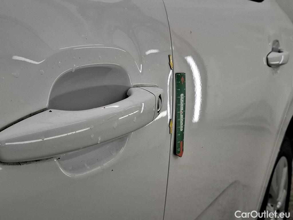  Citroen  C3  Feel Business 1.2 PureTech 80CV BVM5 E6d #4