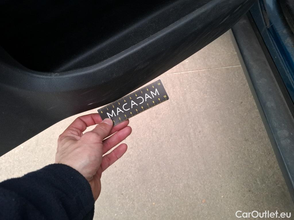  Citroen  C4 Cactus  Feel Business 1.5 BlueHDi 100CV BVM6 E6d #23