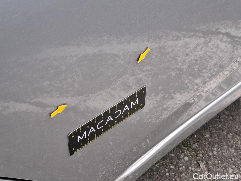  Nissan  Micra NISSAN  / 2016 / 5P / Berline IG-T 92 Business Edition #9