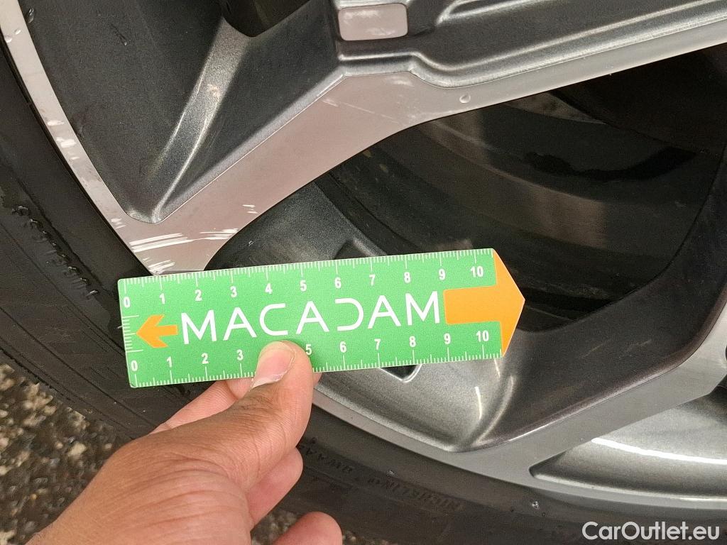  KIA  XCeed KIA  / 2019 / 5P / Crossover 1.6 GDI ISG ISG PHEV PREMIUM BUS DCT6 #24