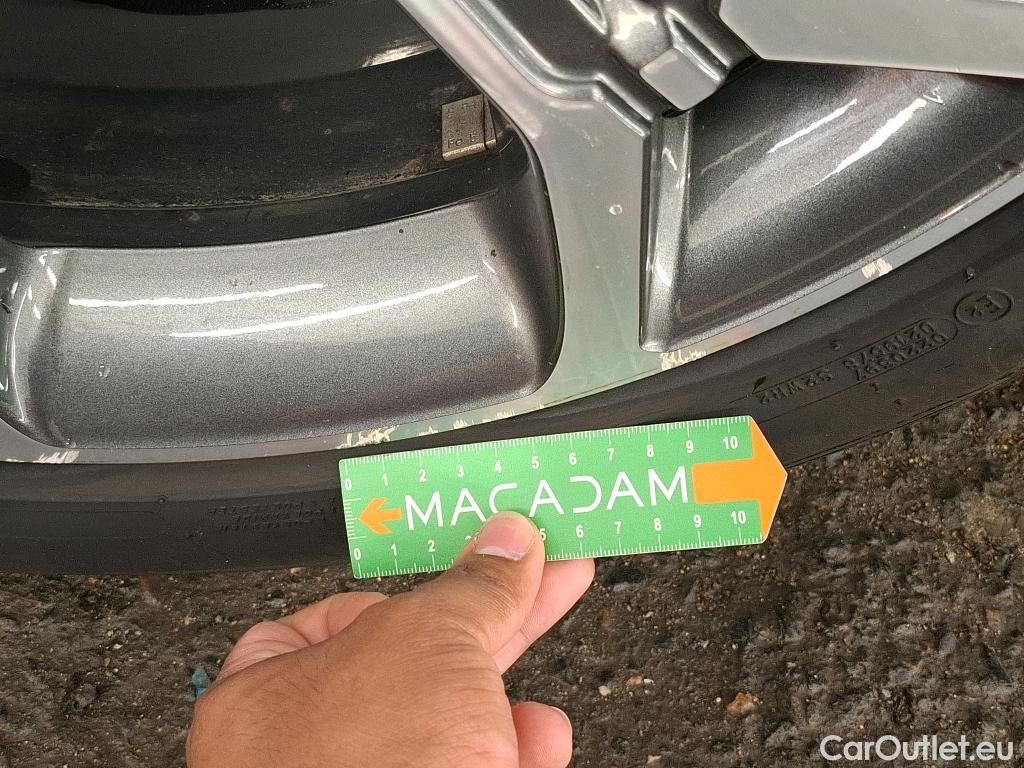  KIA  XCeed KIA  / 2019 / 5P / Crossover 1.6 GDI ISG ISG PHEV PREMIUM BUS DCT6 #25