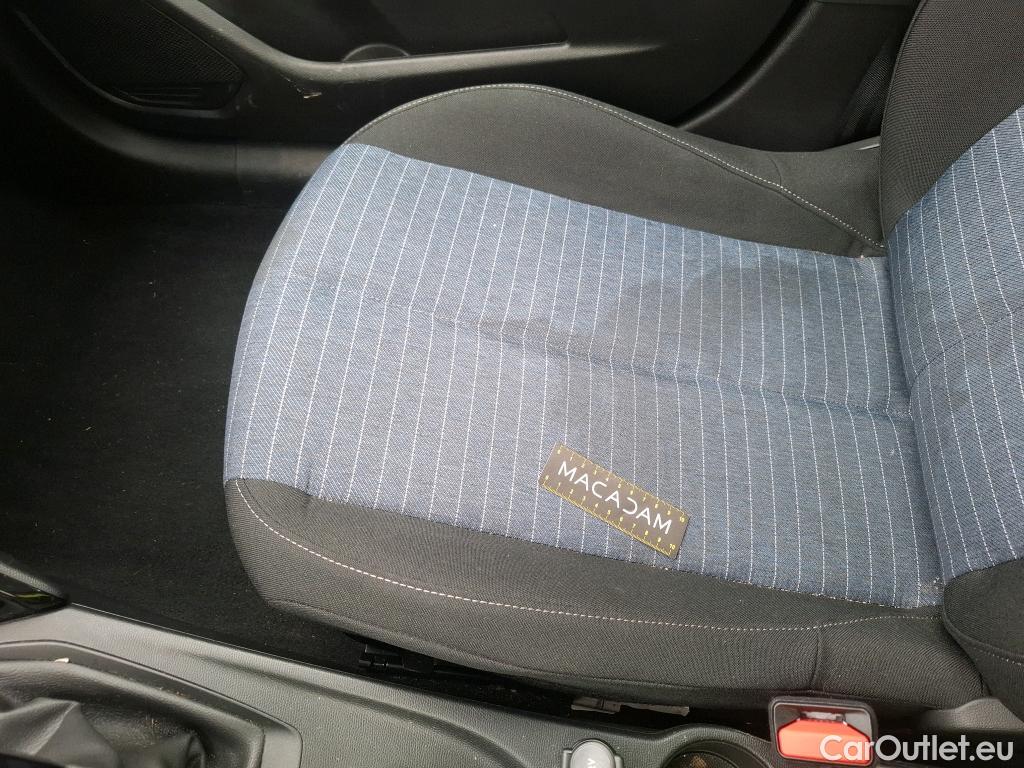  Peugeot  208  Premium 1.2 PureTech 75CV BVM5 E6d #21