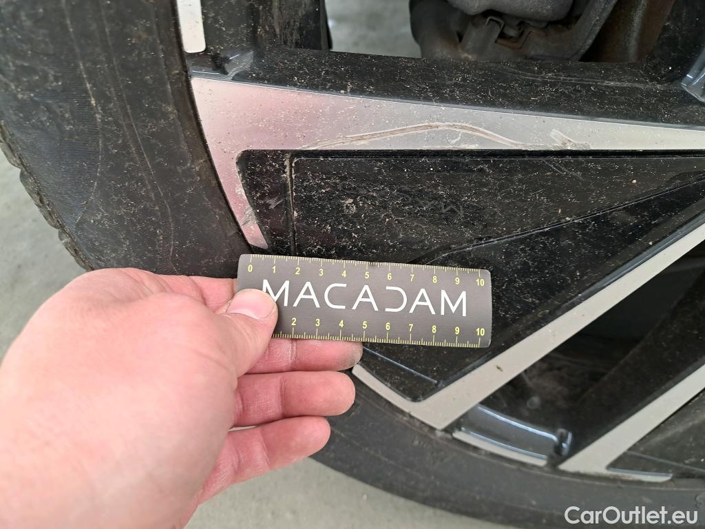  Citroen  DS 7 CROSSBACK DS DS 7 / 2022 / 5P / SUV E-TENSE 225 RIVOLI CD DS 50 #11