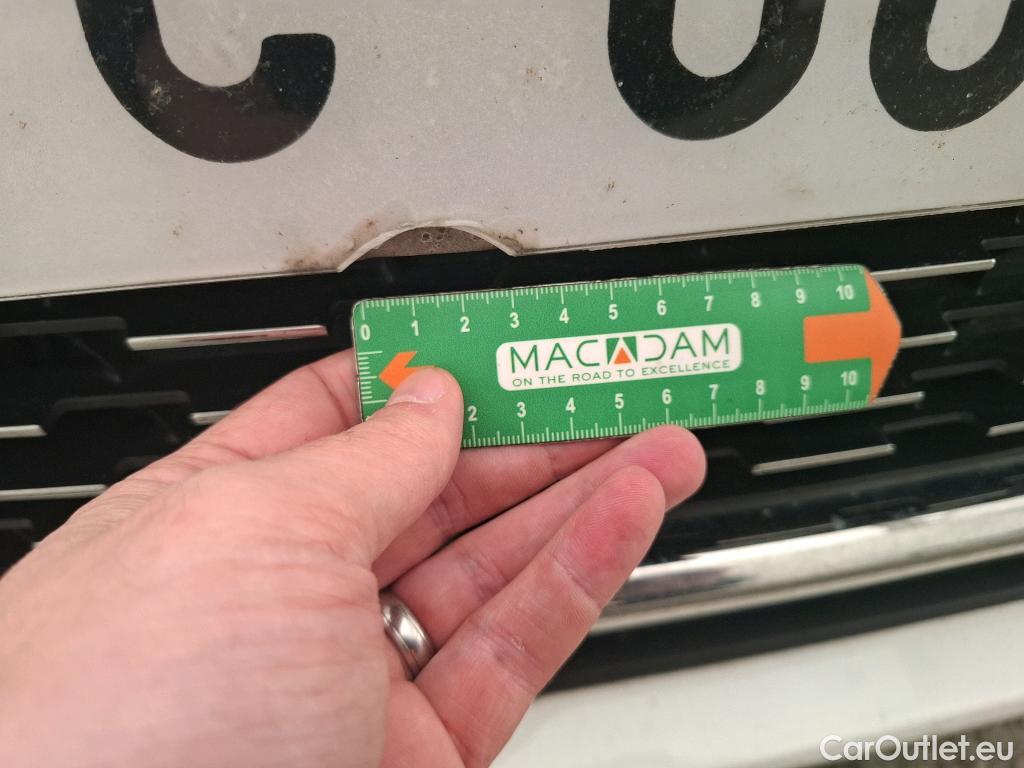  Peugeot  208  Allure Business 1.2 PureTech 110CV BVM6 E6dT #13