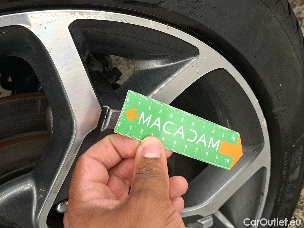  KIA  XCeed KIA  / 2019 / 5P / Crossover 1.6 GDI ISG ISG PHEV PREMIUM BUS DCT6 #18