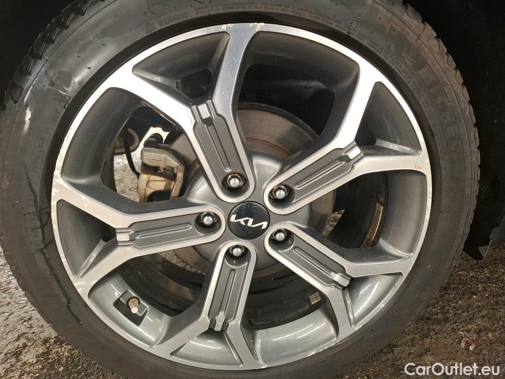  KIA  XCeed KIA  / 2019 / 5P / Crossover 1.6 GDI ISG ISG PHEV PREMIUM BUS DCT6 #21