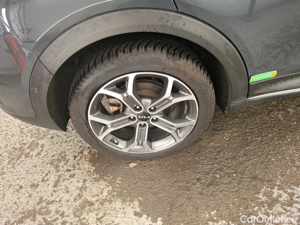  KIA  XCeed KIA  / 2019 / 5P / Crossover 1.6 GDI ISG ISG PHEV PREMIUM BUS DCT6 #43