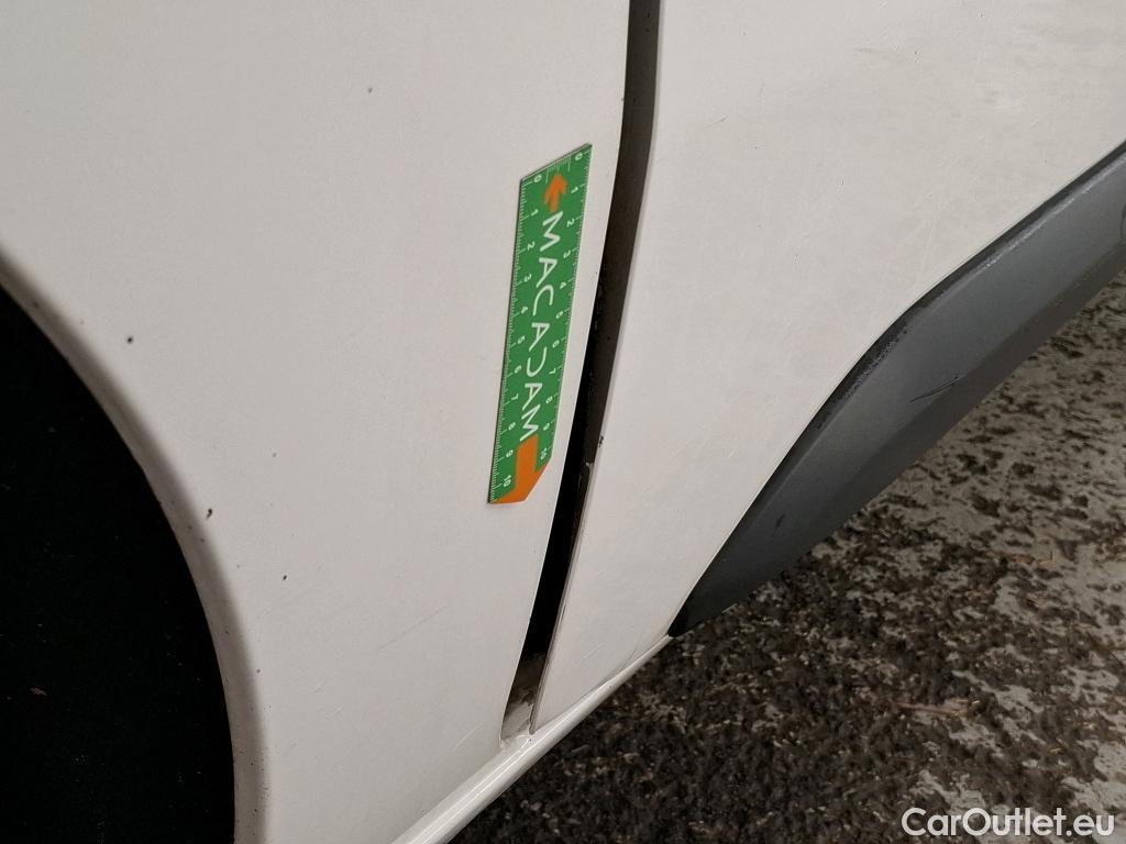  Citroen  Jumpy  Fourgon Club M 1.5 BlueHDi 100CV BVM6 E6d #118