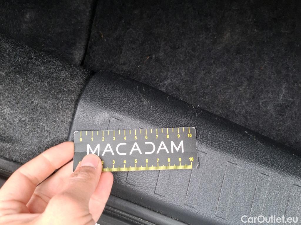  Nissan  Micra NISSAN  / 2016 / 5P / Berline IG-T 92 Business Edition #43