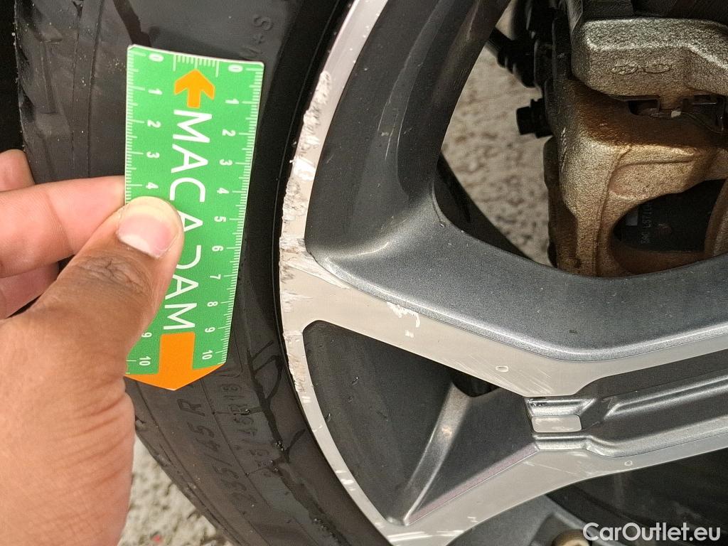  KIA  XCeed KIA  / 2019 / 5P / Crossover 1.6 GDI ISG ISG PHEV PREMIUM BUS DCT6 #22