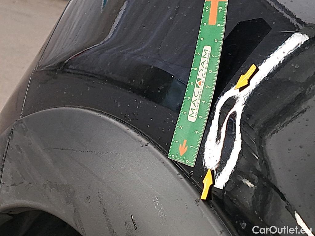  Citroen  C3  Société Feel Nav 1.2 PureTech 80CV BVM5 E6 #2