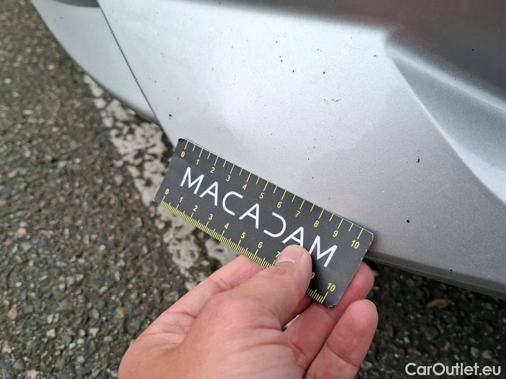  Nissan  Micra NISSAN  / 2016 / 5P / Berline IG-T 92 Business Edition #4