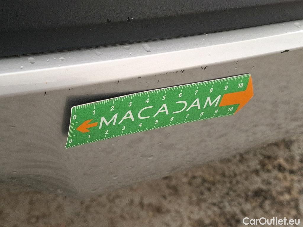  KIA  XCeed KIA  / 2019 / 5P / Crossover 1.6 GDI ISG ISG PHEV PREMIUM BUS DCT6 #60