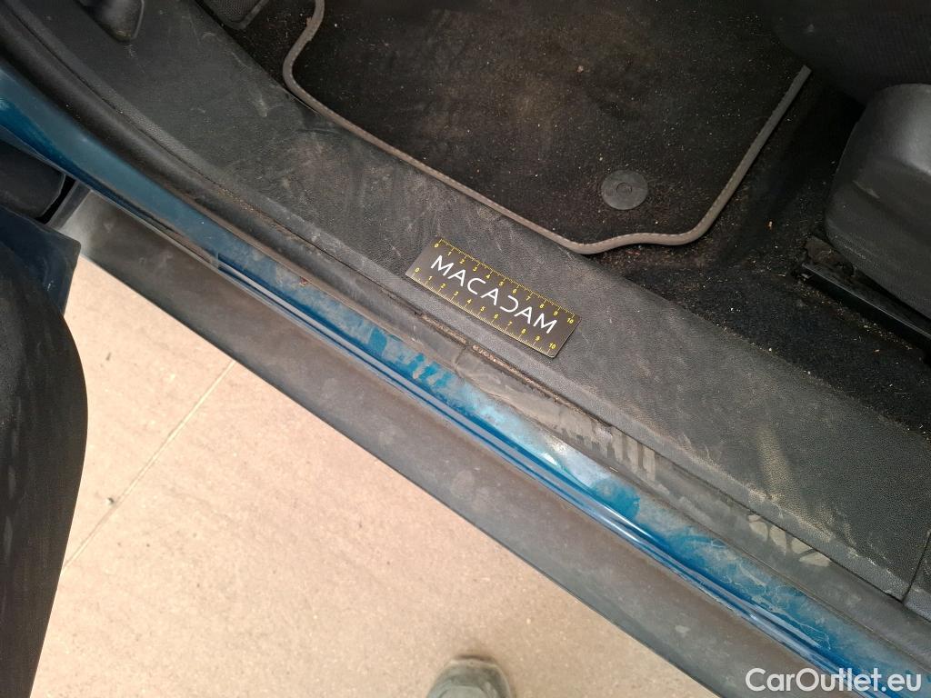  Citroen  C4 Cactus  Feel Business 1.5 BlueHDi 100CV BVM6 E6d #18