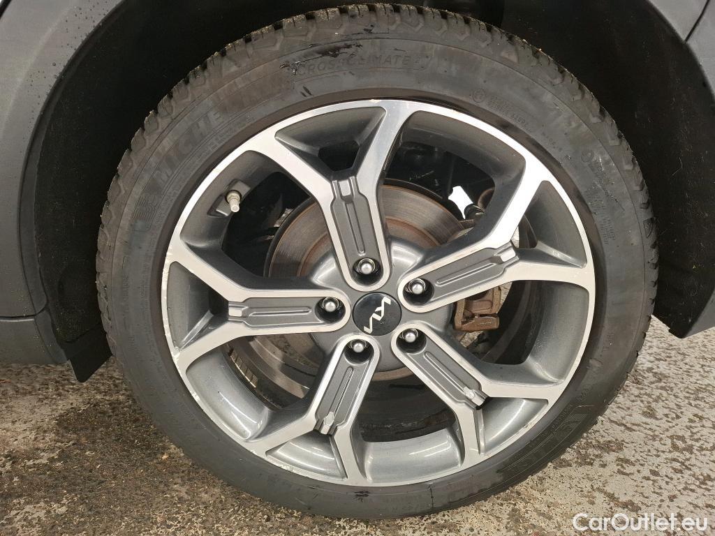  KIA  XCeed KIA  / 2019 / 5P / Crossover 1.6 GDI ISG ISG PHEV PREMIUM BUS DCT6 #2