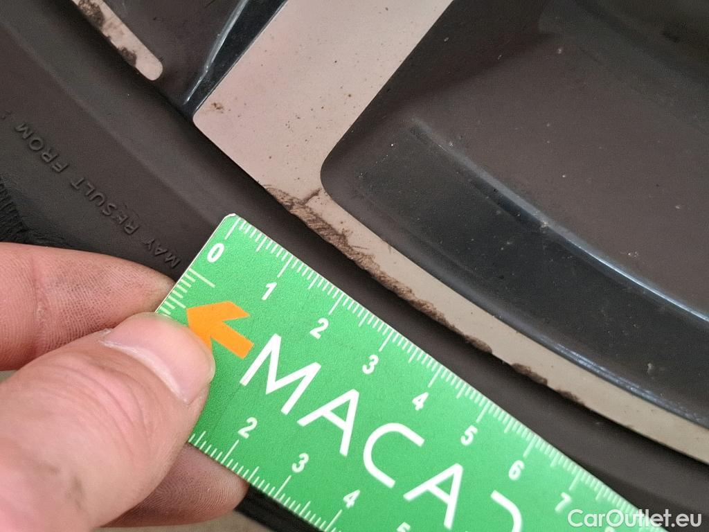  Volkswagen  Taigo  R-Line 1.5 TSI 150CV BVA7 E6d #32