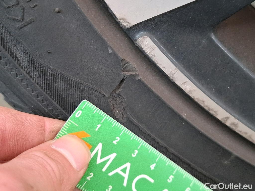  Volkswagen  Taigo  R-Line 1.5 TSI 150CV BVA7 E6d #27