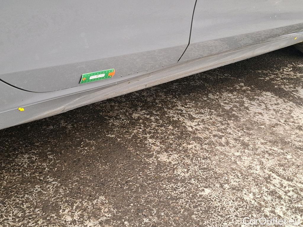  Volkswagen  Golf  VOLKSWAGEN / 2020 / 5P / Berline 1.4 eHybrid OPF 204 DSG6 Style #3