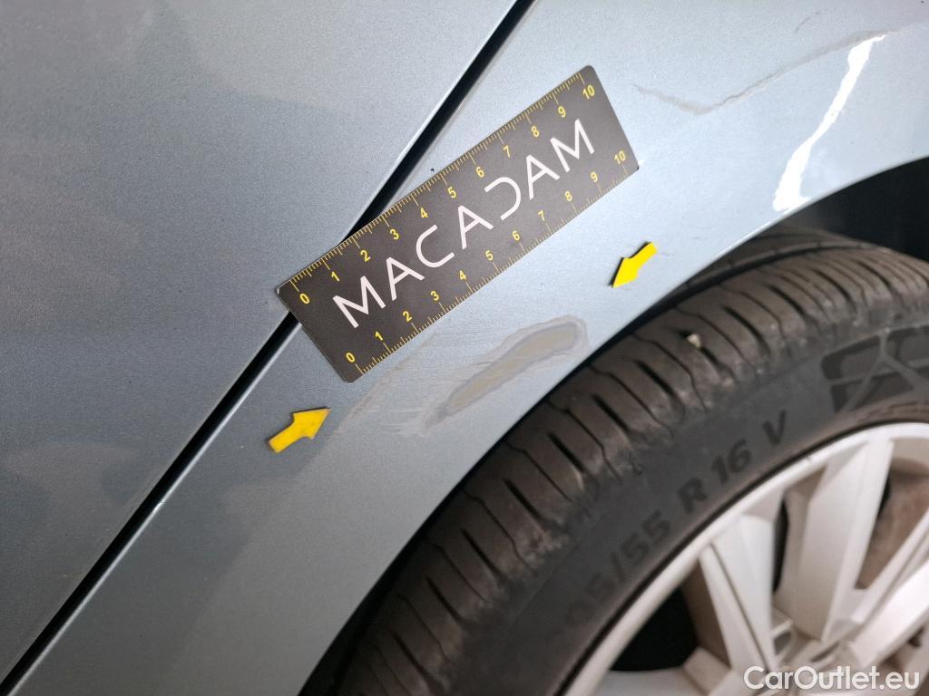  Renault  Megane  IV Grandtour Business 1.5 dCi 115CV BVM6 E6d #14