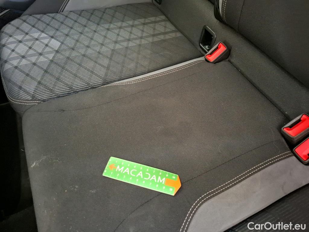  Volkswagen  Taigo  R-Line 1.5 TSI 150CV BVA7 E6d #70