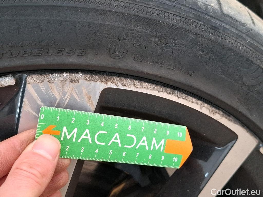  Volkswagen  Taigo  R-Line 1.5 TSI 150CV BVA7 E6d #3