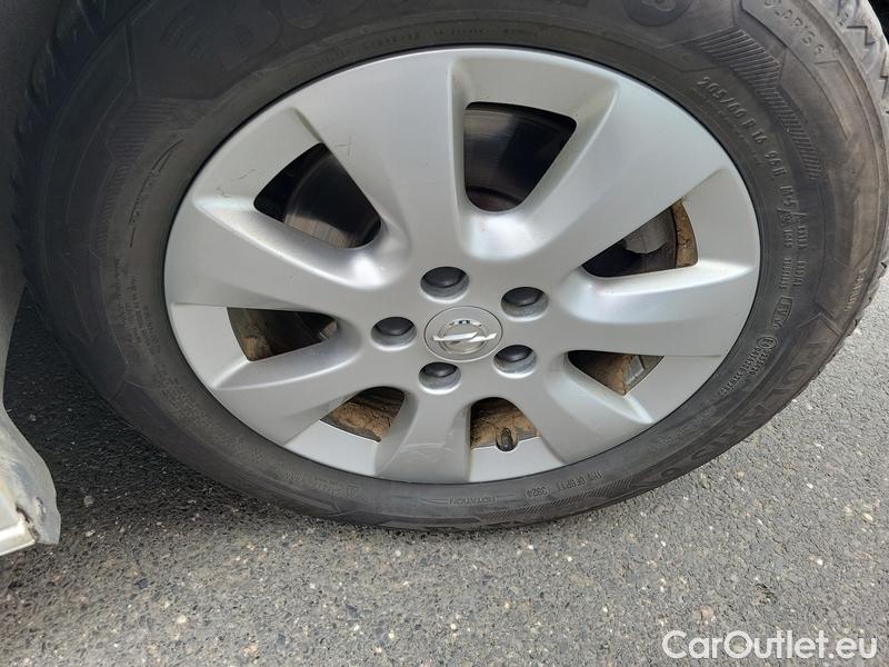  Opel  Combo  Life (E)  (2018) Com.L.1.5D 96 Elegance Plus 5d #5