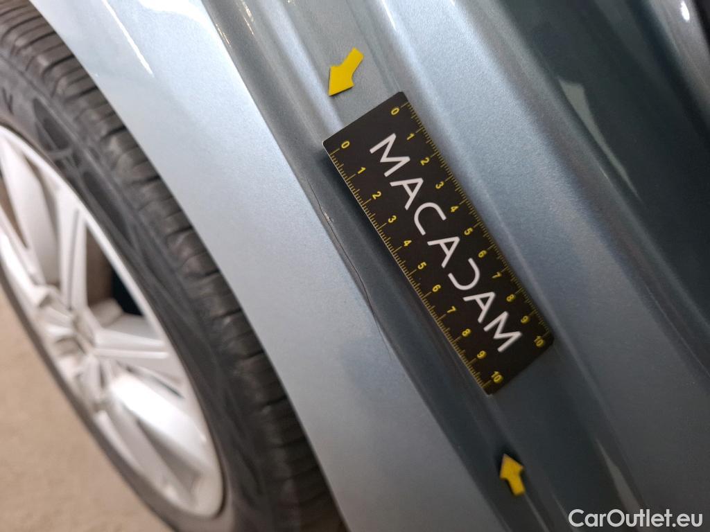  Renault  Megane  IV Grandtour Business 1.5 dCi 115CV BVM6 E6d #38