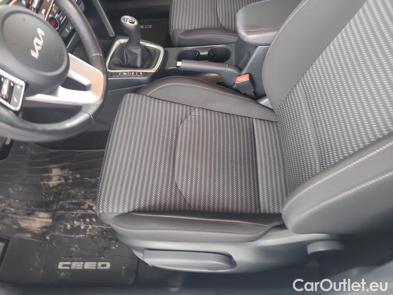  KIA  Cee'd Ceed Sportswagon (2018->) Ceed SW 1.5 T-GDI 118 Top #11