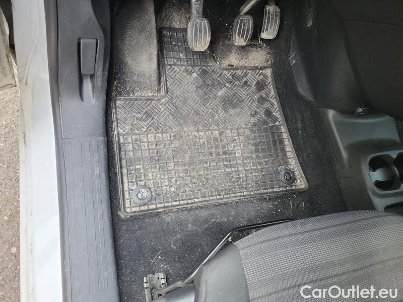  Opel  Combo  Life (E)  (2018) Com.L.1.5D 96 Elegance Plus 5d #2