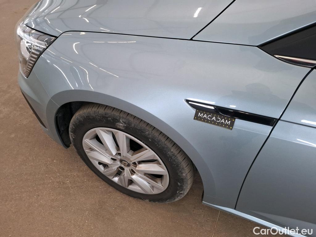  Renault  Megane  IV Grandtour Business 1.5 dCi 115CV BVM6 E6d #35