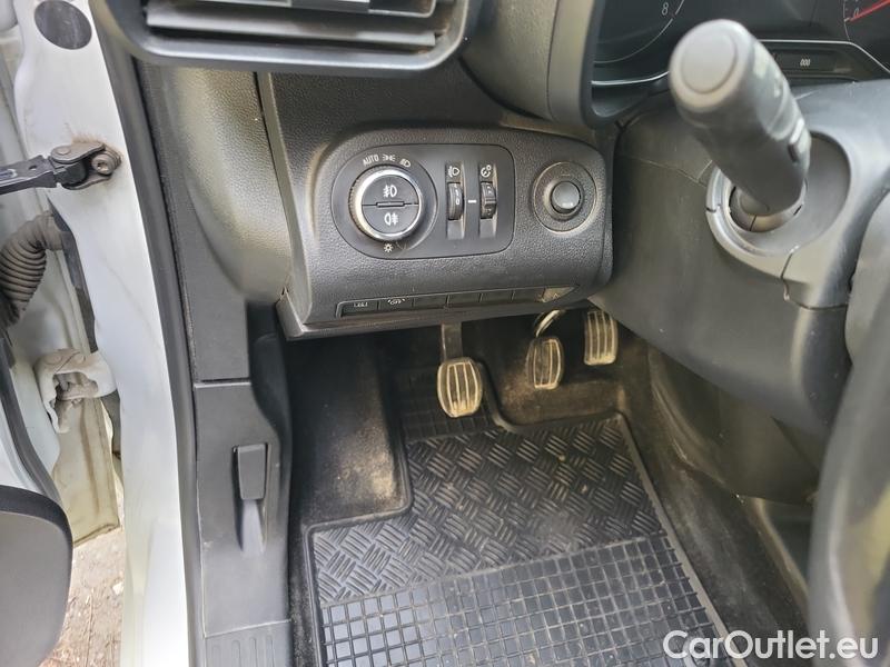  Opel  Combo  Life (E)  (2018) Com.L.1.5D 96 Elegance Plus 5d #10