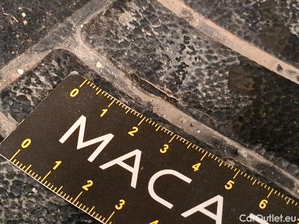  Renault  Captur RENAULT  / 2019 / 5P / SUV techno mild hybrid 160 EDC #2