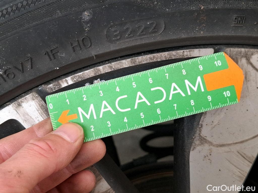  Volkswagen  Taigo  R-Line 1.5 TSI 150CV BVA7 E6d #43