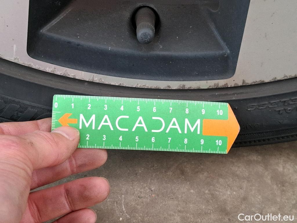  Volkswagen  Taigo  R-Line 1.5 TSI 150CV BVA7 E6d #47