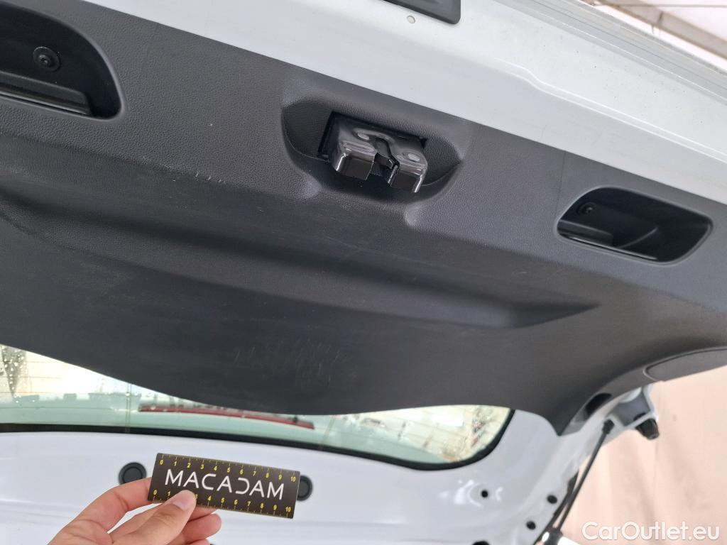  Renault  Clio  IV Business 0.9 TCe 90CV BVM5 E6 #10