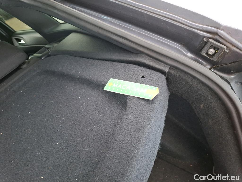  Volkswagen  Taigo  R-Line 1.5 TSI 150CV BVA7 E6d #68