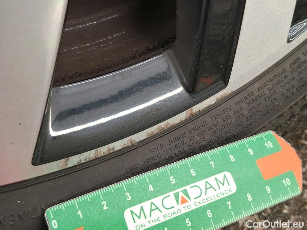  Volkswagen  Golf  VOLKSWAGEN / 2020 / 5P / Berline 1.4 eHybrid OPF 204 DSG6 Style #21