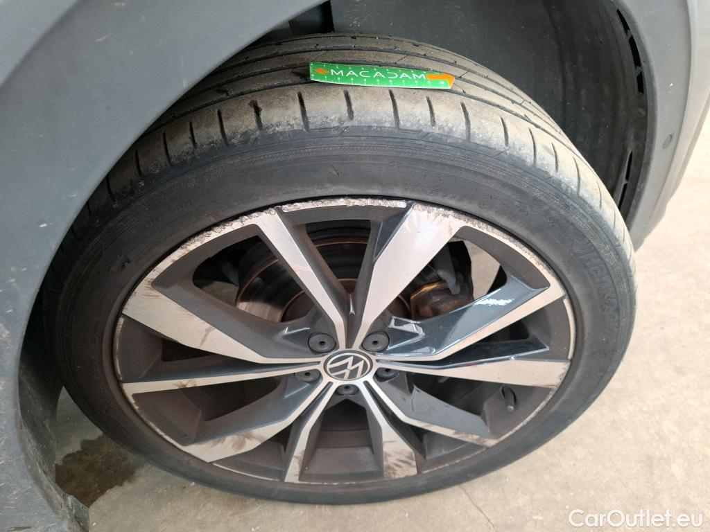  Volkswagen  Taigo  R-Line 1.5 TSI 150CV BVA7 E6d #16