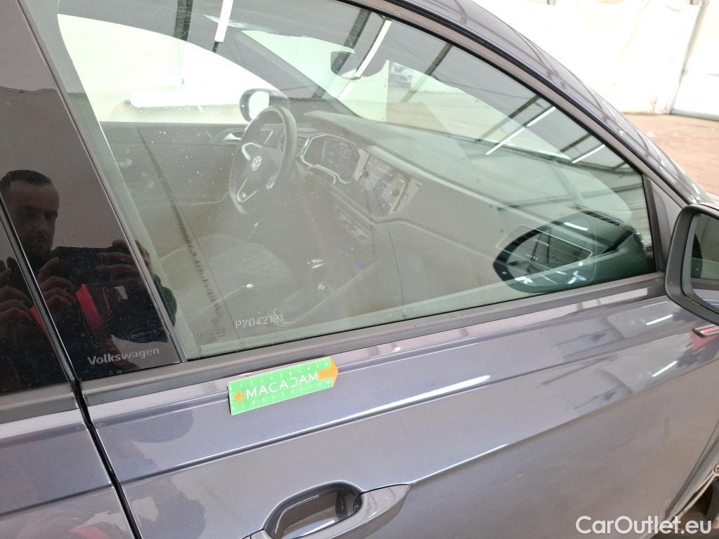  Volkswagen  Taigo  R-Line 1.5 TSI 150CV BVA7 E6d #62