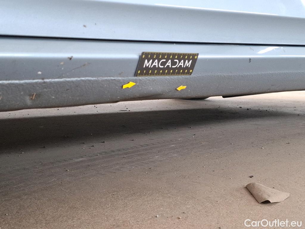  Renault  Megane  IV Grandtour Business 1.5 dCi 115CV BVM6 E6d #21