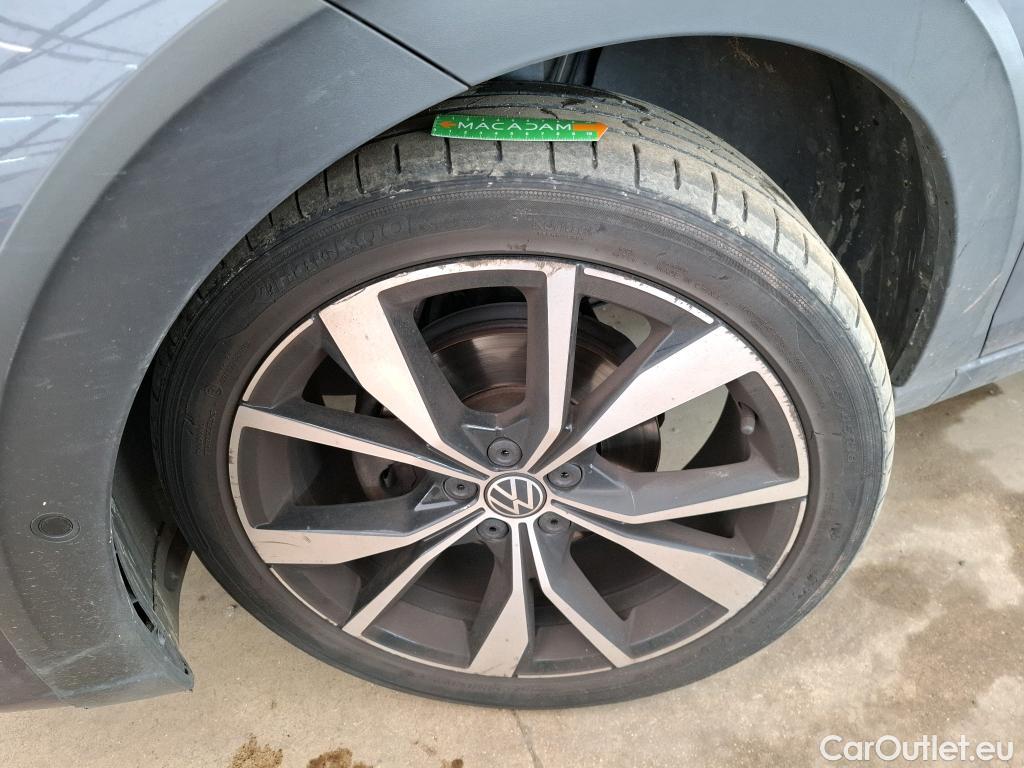  Volkswagen  Taigo  R-Line 1.5 TSI 150CV BVA7 E6d #28